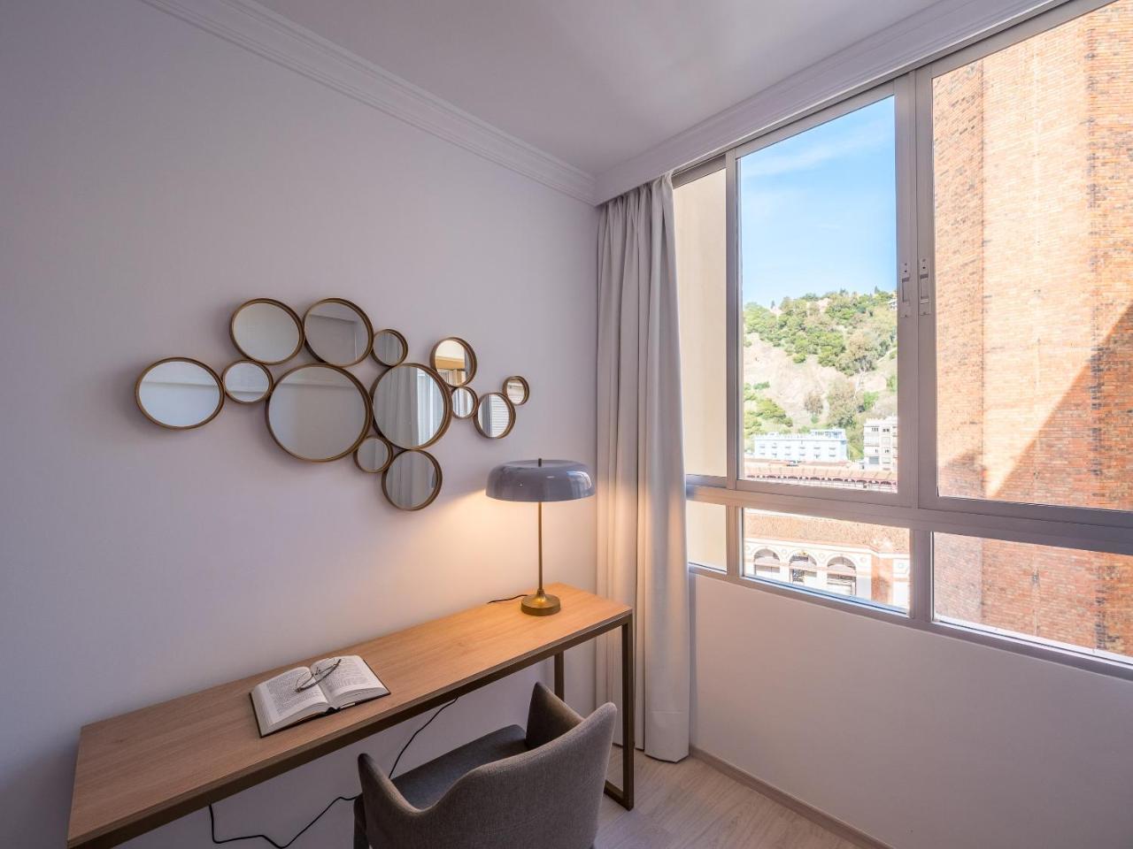 Malagueta Sea View - Premium Apartment Малага Екстер'єр фото