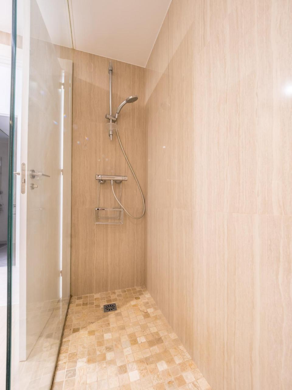 Malagueta Sea View - Premium Apartment Малага Екстер'єр фото