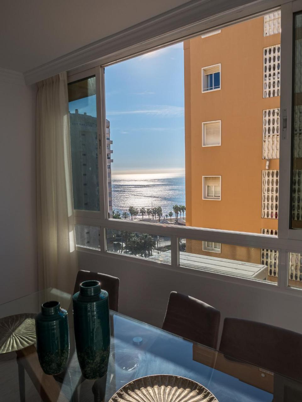 Malagueta Sea View - Premium Apartment Малага Екстер'єр фото